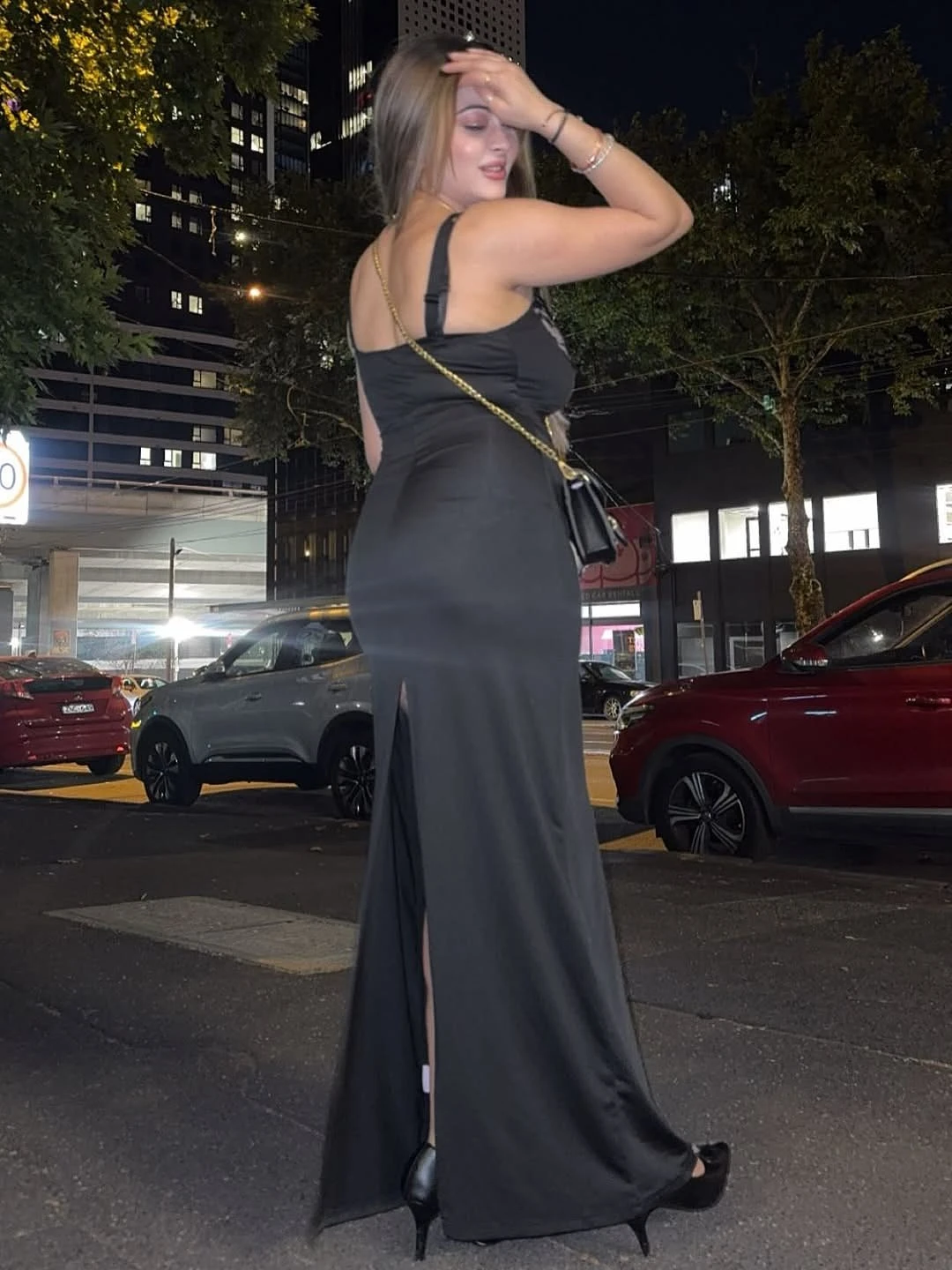 Parina Escort – Indian escort in Mangalore — 3 / 4