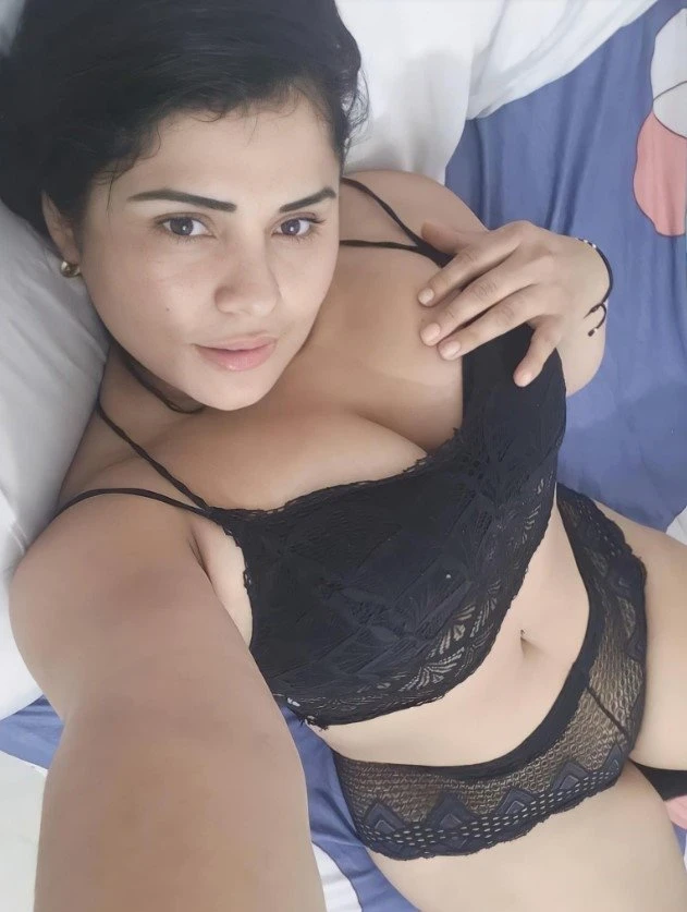 Poppy – British escort in Stockholm — 6 / 10