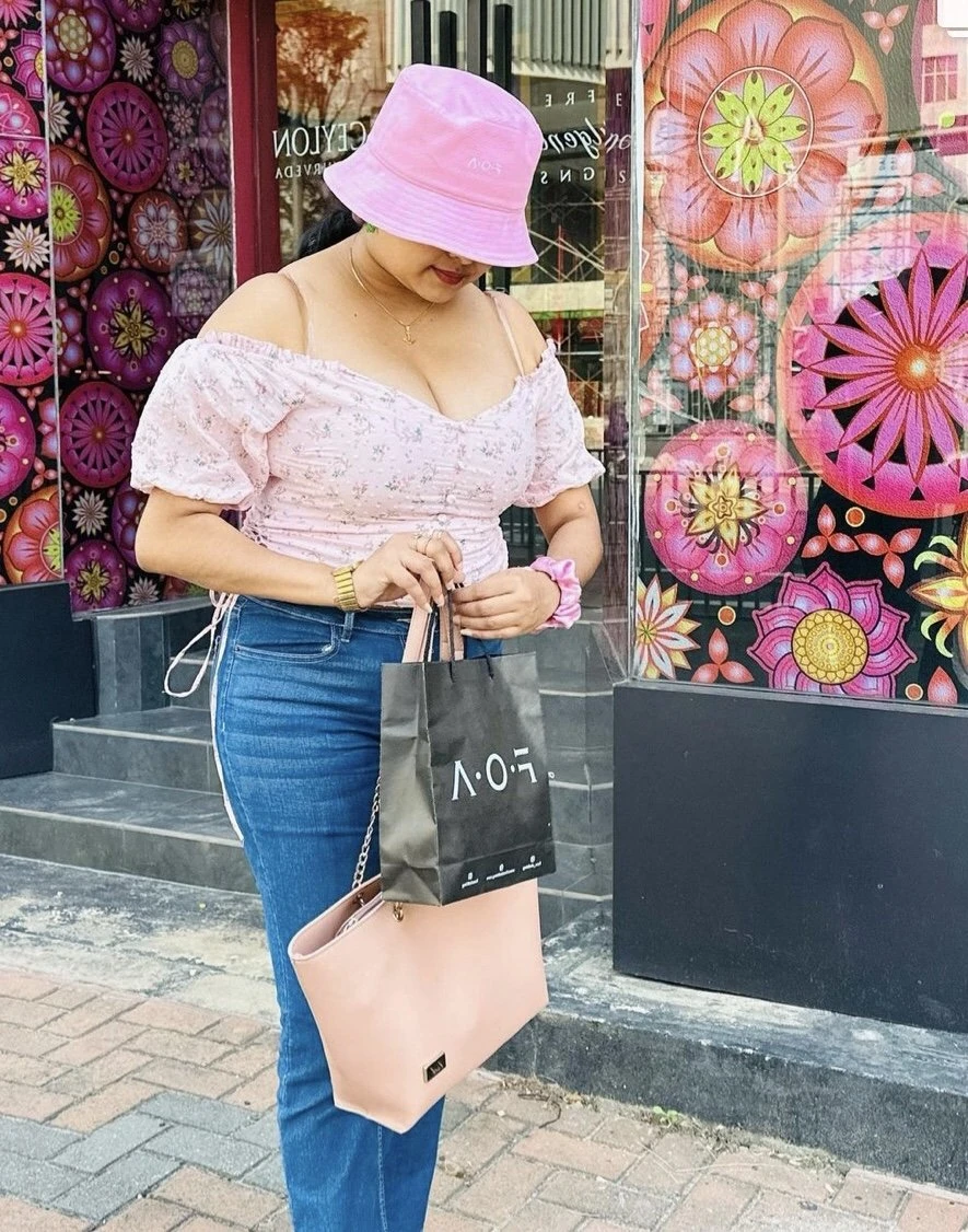 Iresha – escort in Colombo, Escort, Colombo