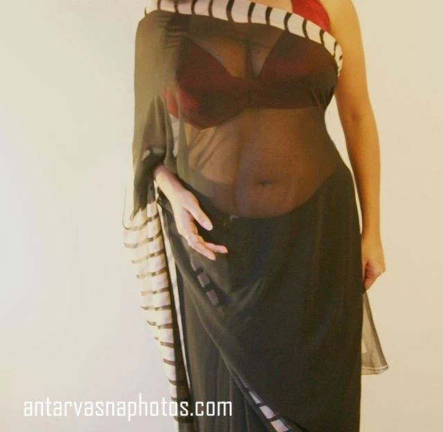 Sakshi – Indian adult performer in New Delhi — 1 / 3