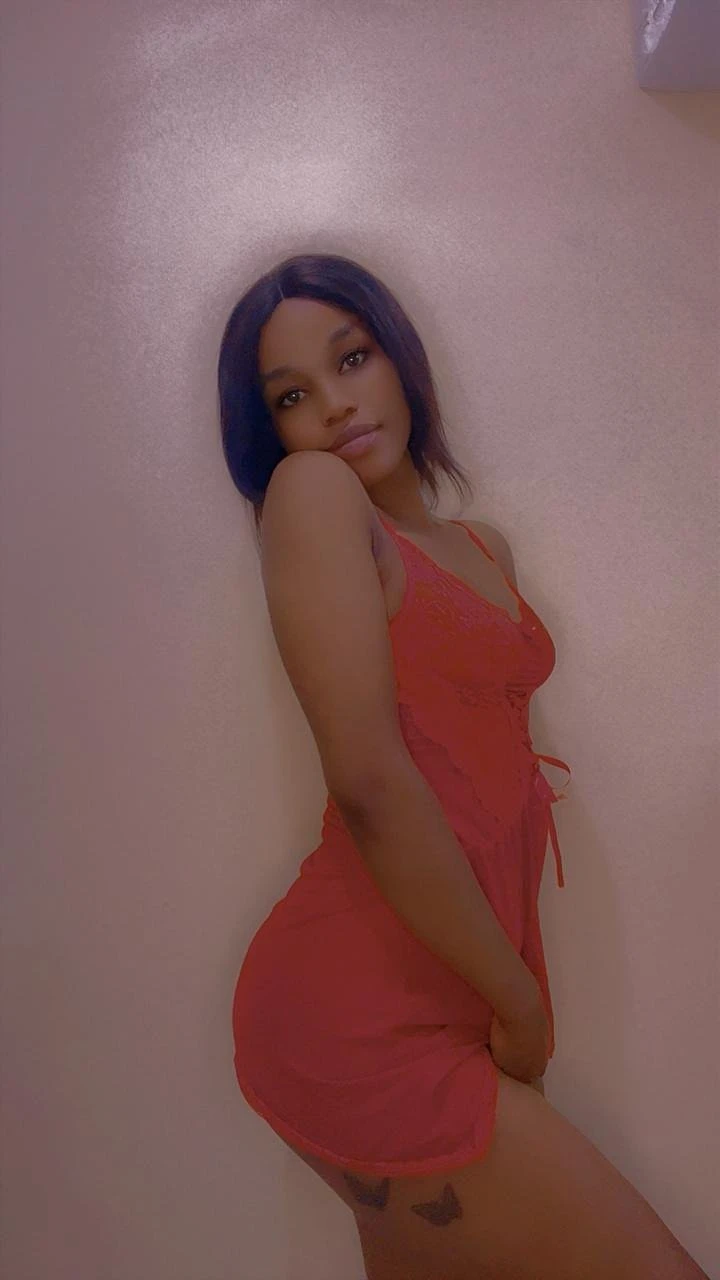 Pauline – Namibian escort in Gurgaon — 5 / 6