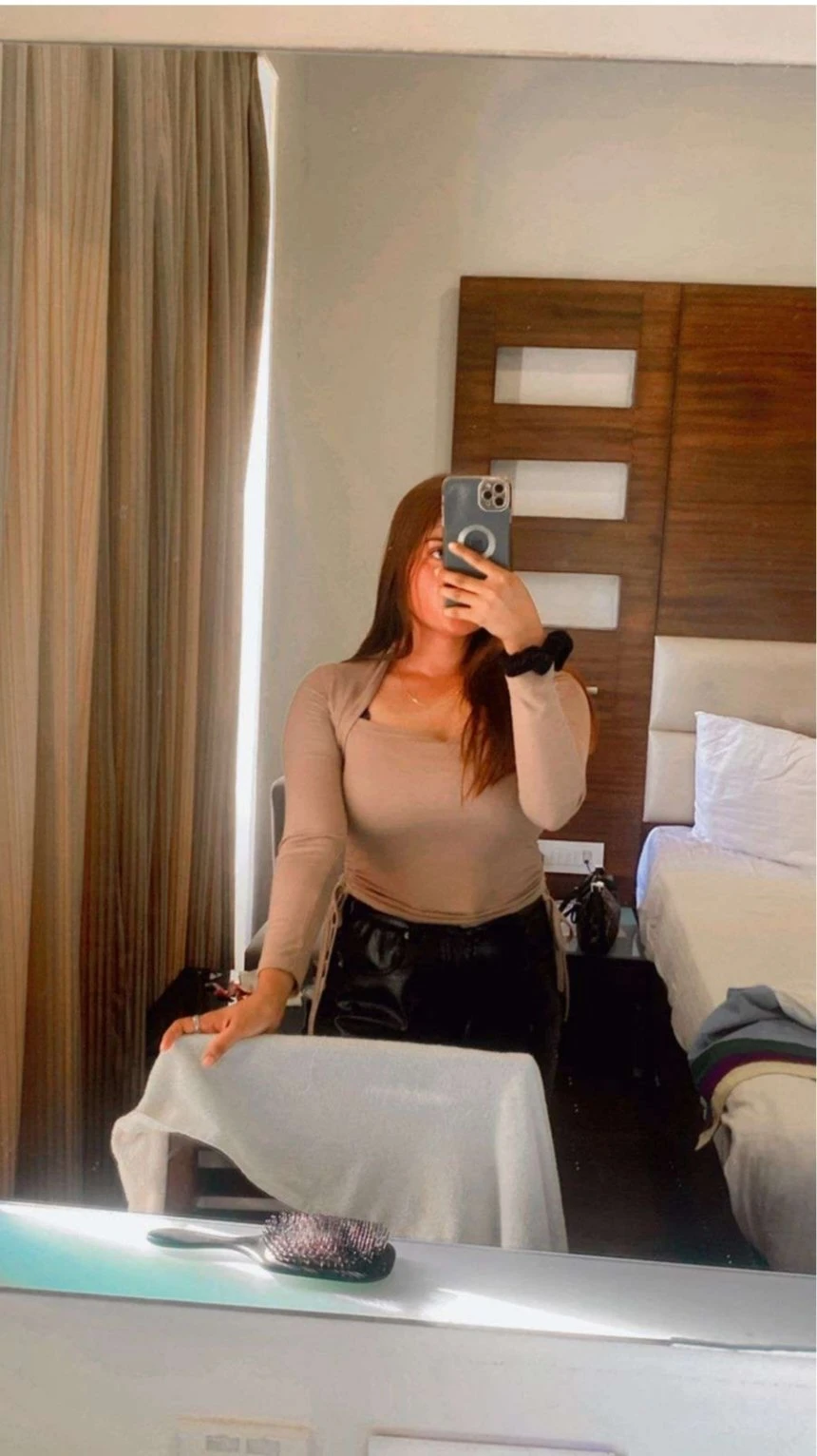 URVASHI DIRECT PAYMENT ONLY – Indian escort in Kochi — 2 / 5