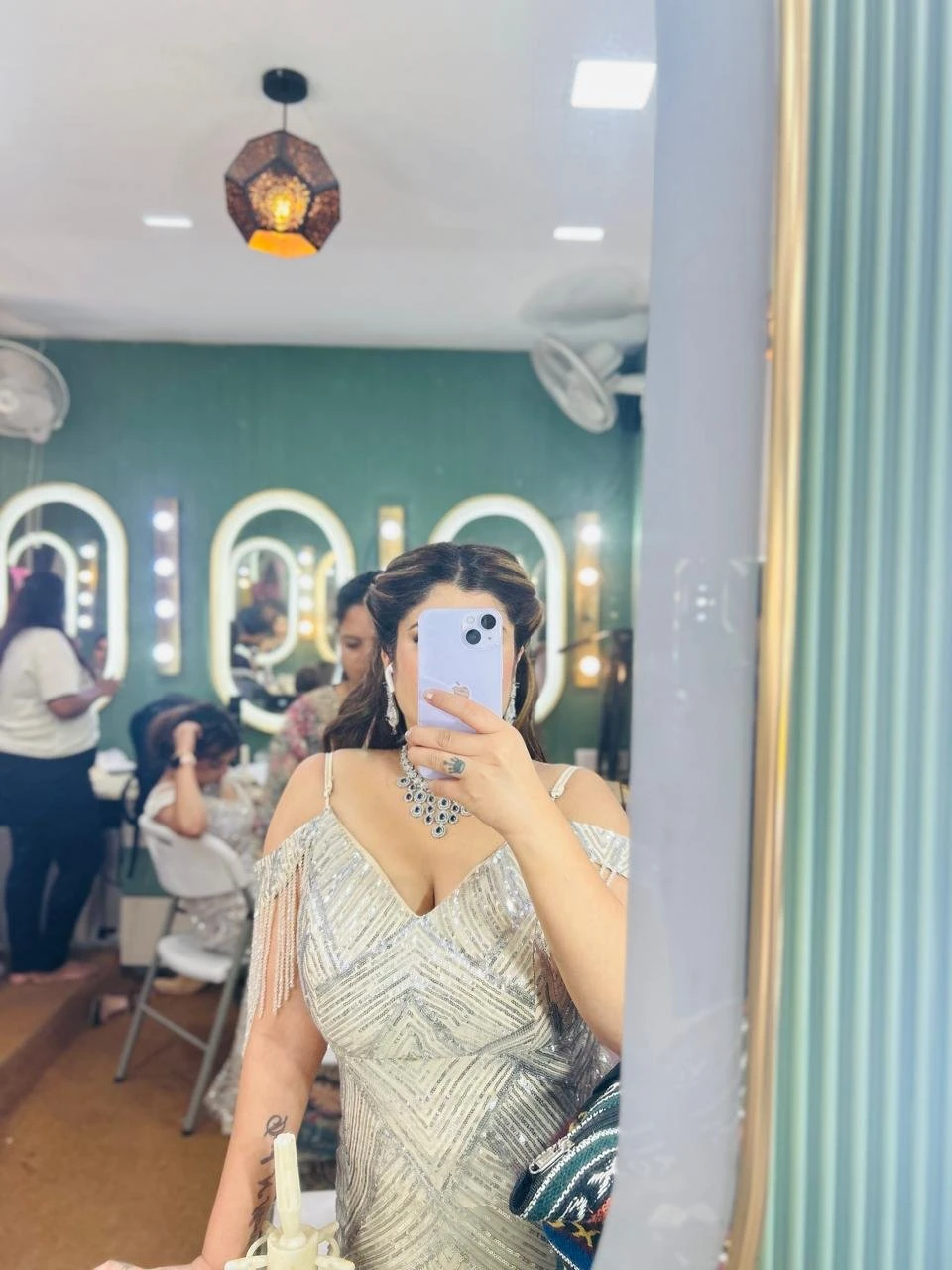 NIDHI Realmeet Only – Indian escort in Noida — 2 / 5