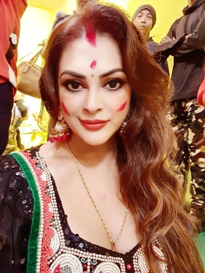 Anjali Sex toy for u real meet – Indian escort in New Delhi — 7 / 16