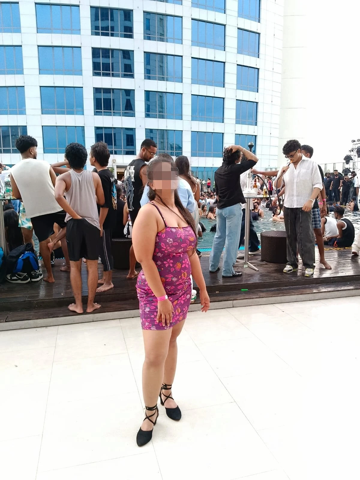 Angel Tina – Indian escort in Kolkata — 19 / 22
