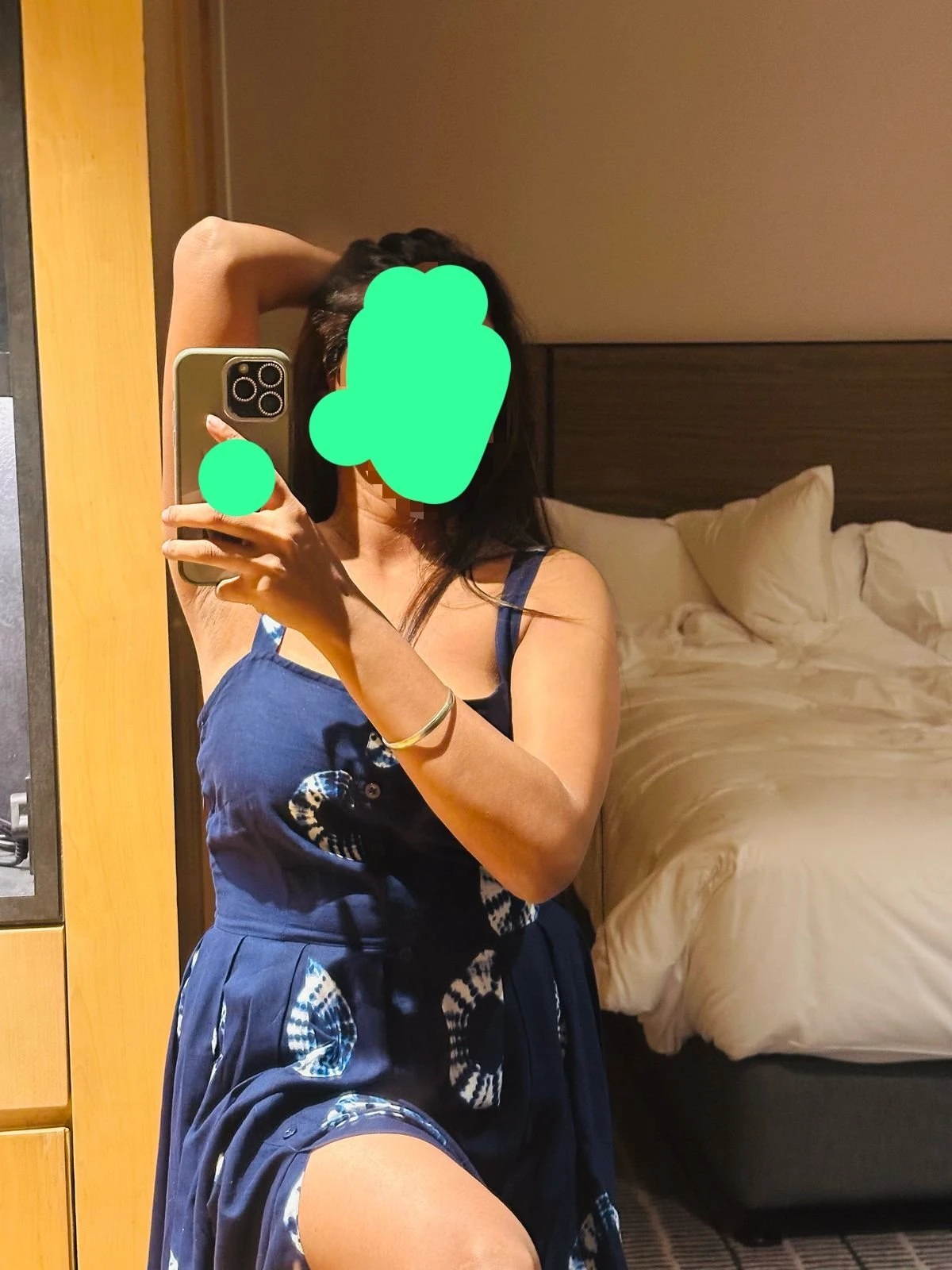 Queen Rani Real Meet & Camshow – Indian escort in Mumbai — 4 / 5