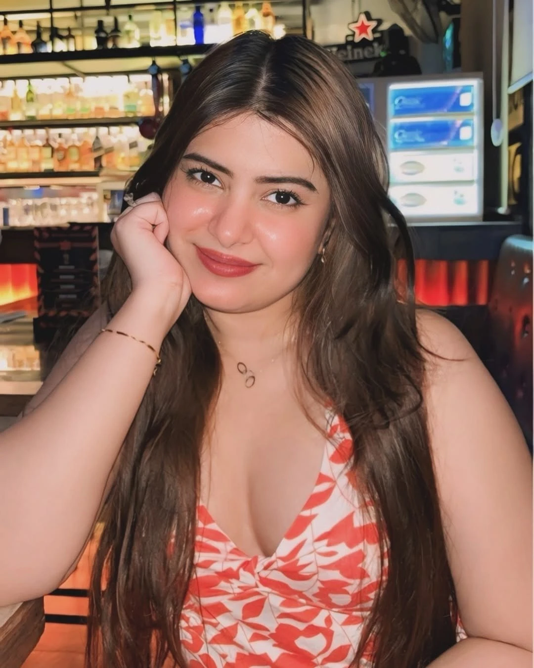 Vedika Panchal – Indian escort in Mangalore — 2 / 3