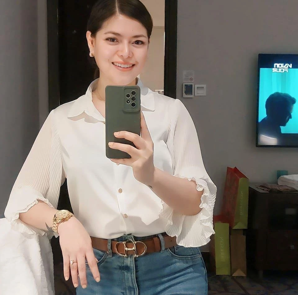 Amanda – Austrian escort in Mumbai — 10 / 14