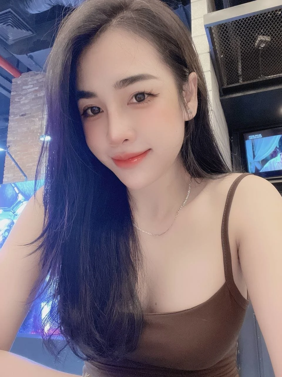 Kane – Vietnamese escort in Ho Chi Minh City — 11 / 22