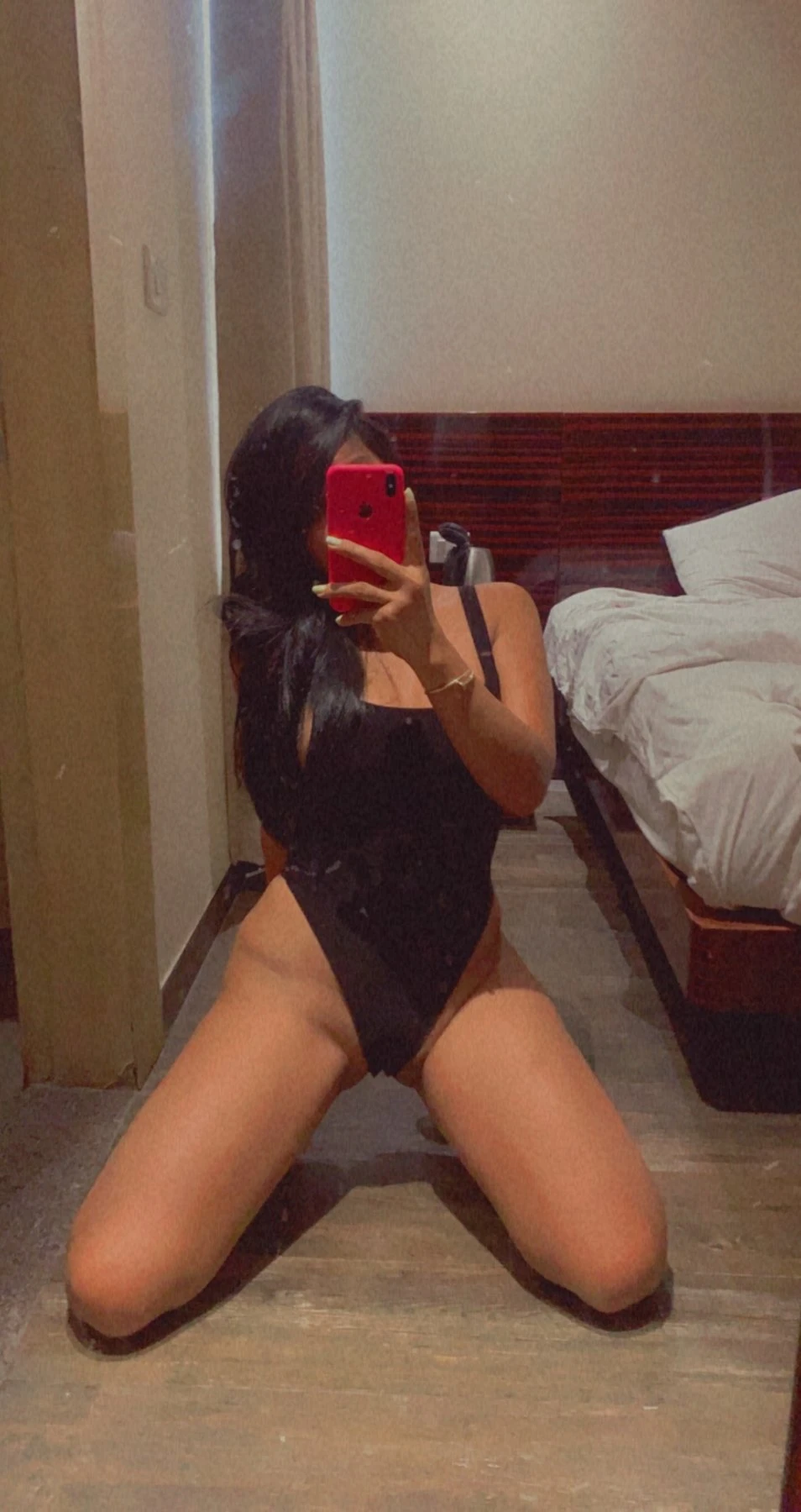 Girl on fire camshow – Colombian escort in Mumbai — 7 / 17