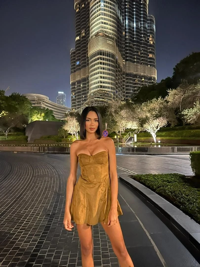 Lily – Spanish escort in Beirut — 7 / 12
