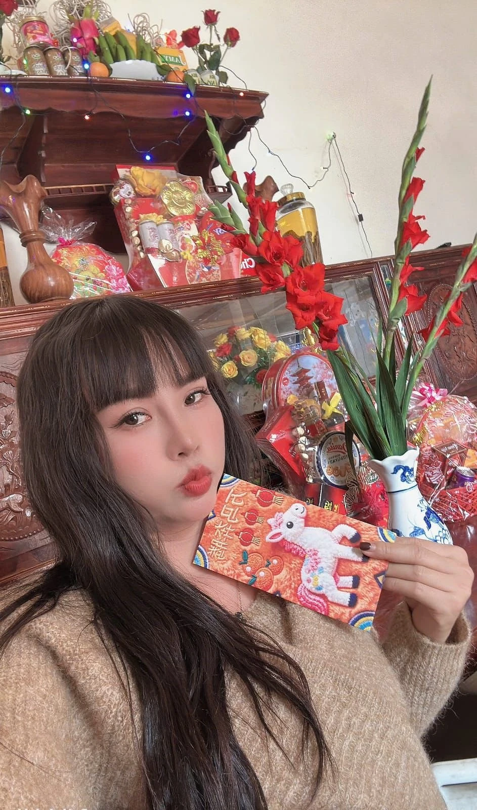 Juna Slutty Girl Cute( New Hot) – South Korean escort in Hanoi — 15 / 16