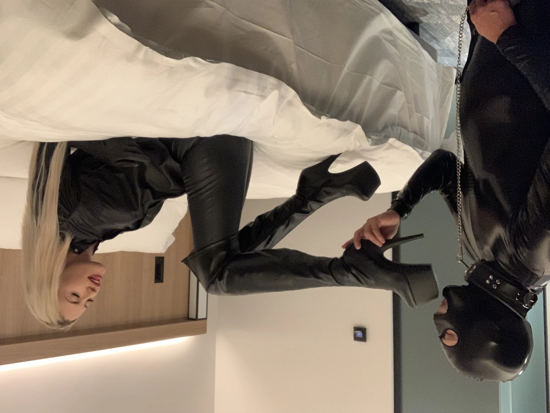 Hypnotic Natalie – Romanian dominatrix in Bucharest — 15 / 25