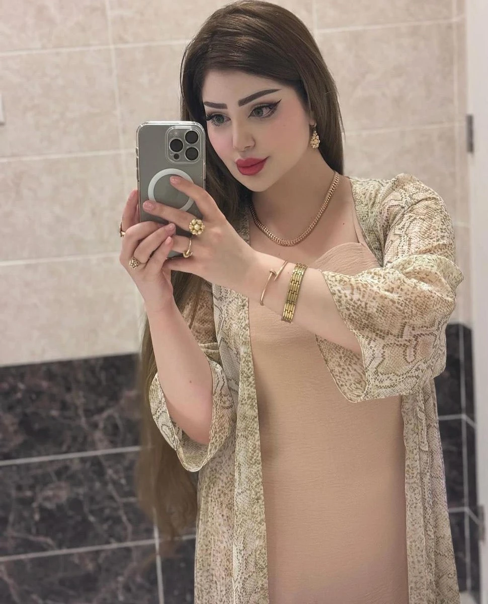 Nania – Vietnamese escort in Budva — 4 / 5