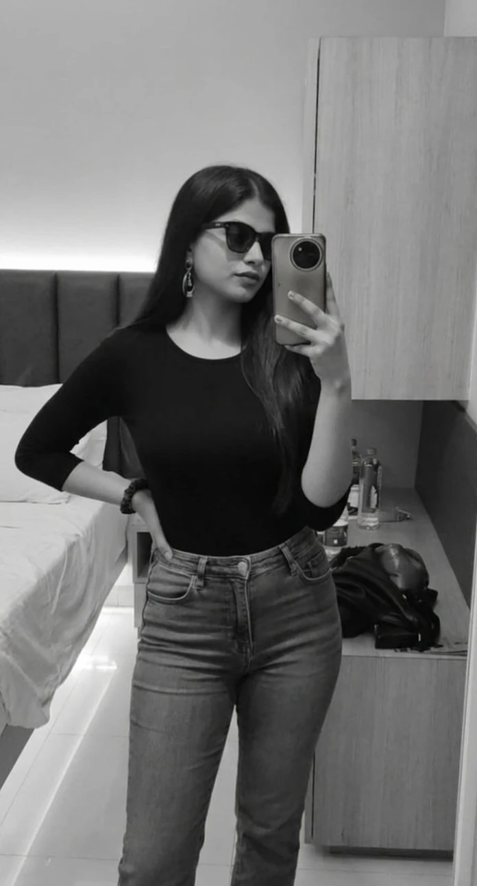 I'M TANNU ,Real Meet & webCam (cam show) – Indian escort in Kochi — 7 / 8