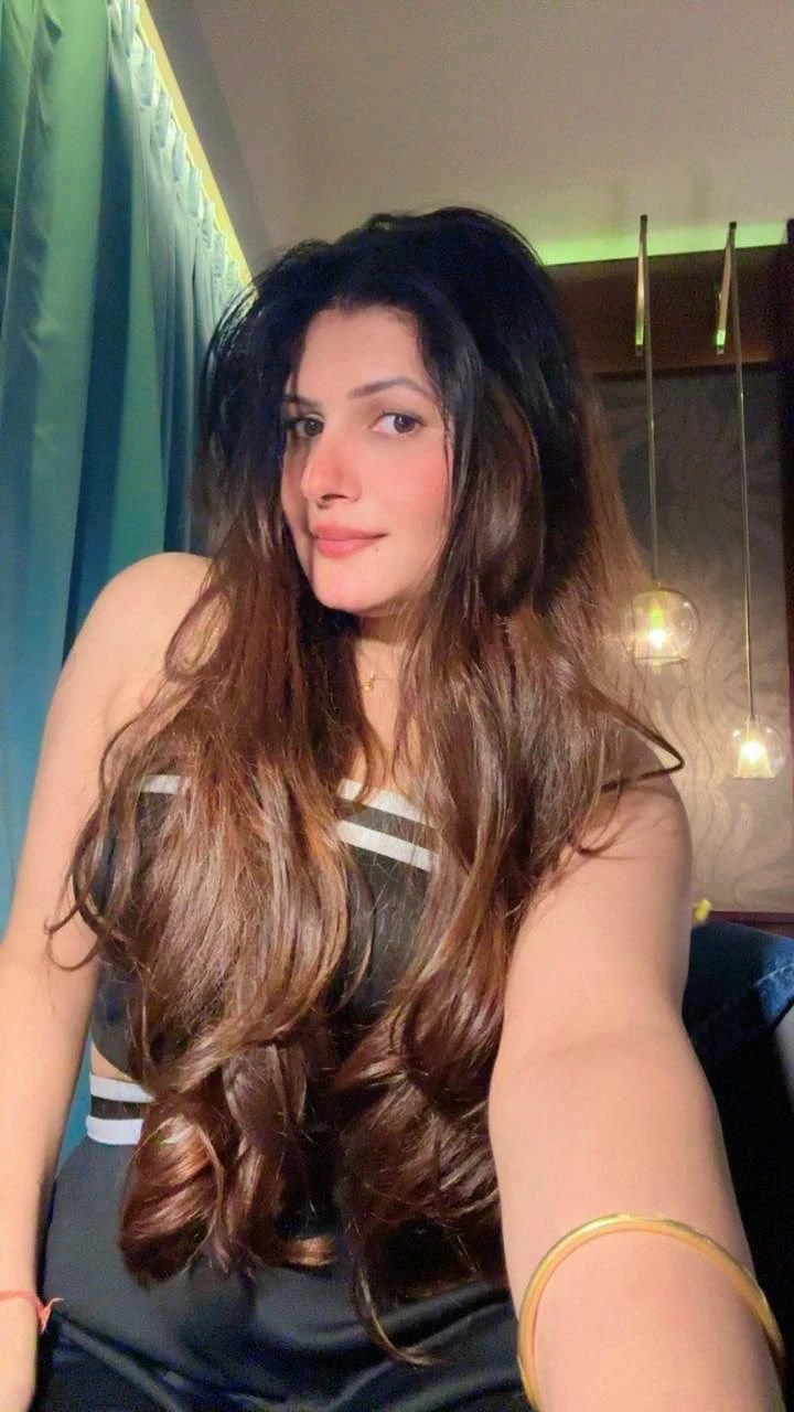 Pooja Independent – Indian escort in RIshikesh — 5 / 8