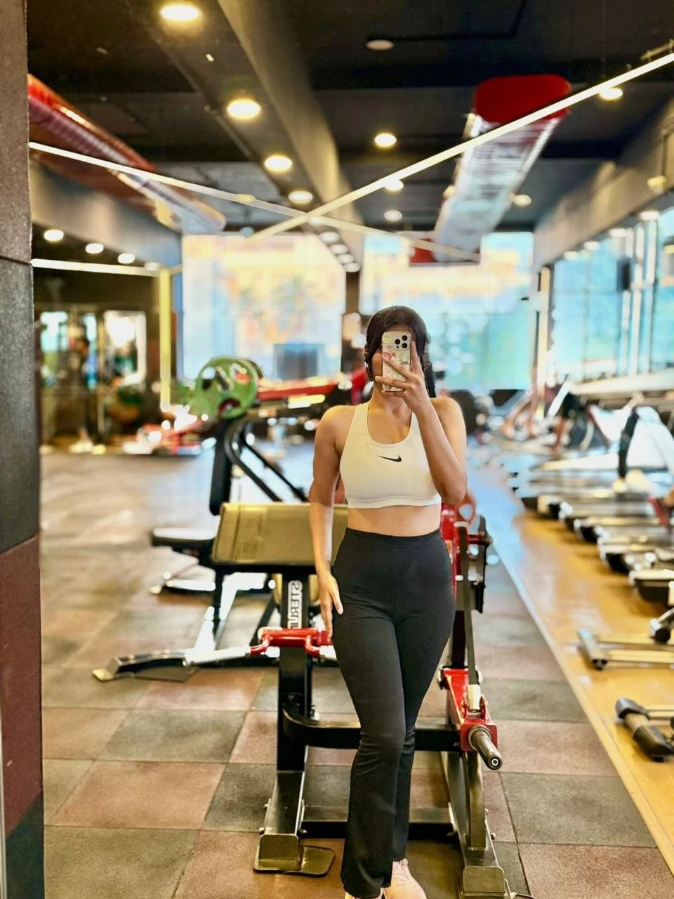 Holes Open for Snake's⚕️ – escort in Mumbai — 1 / 3