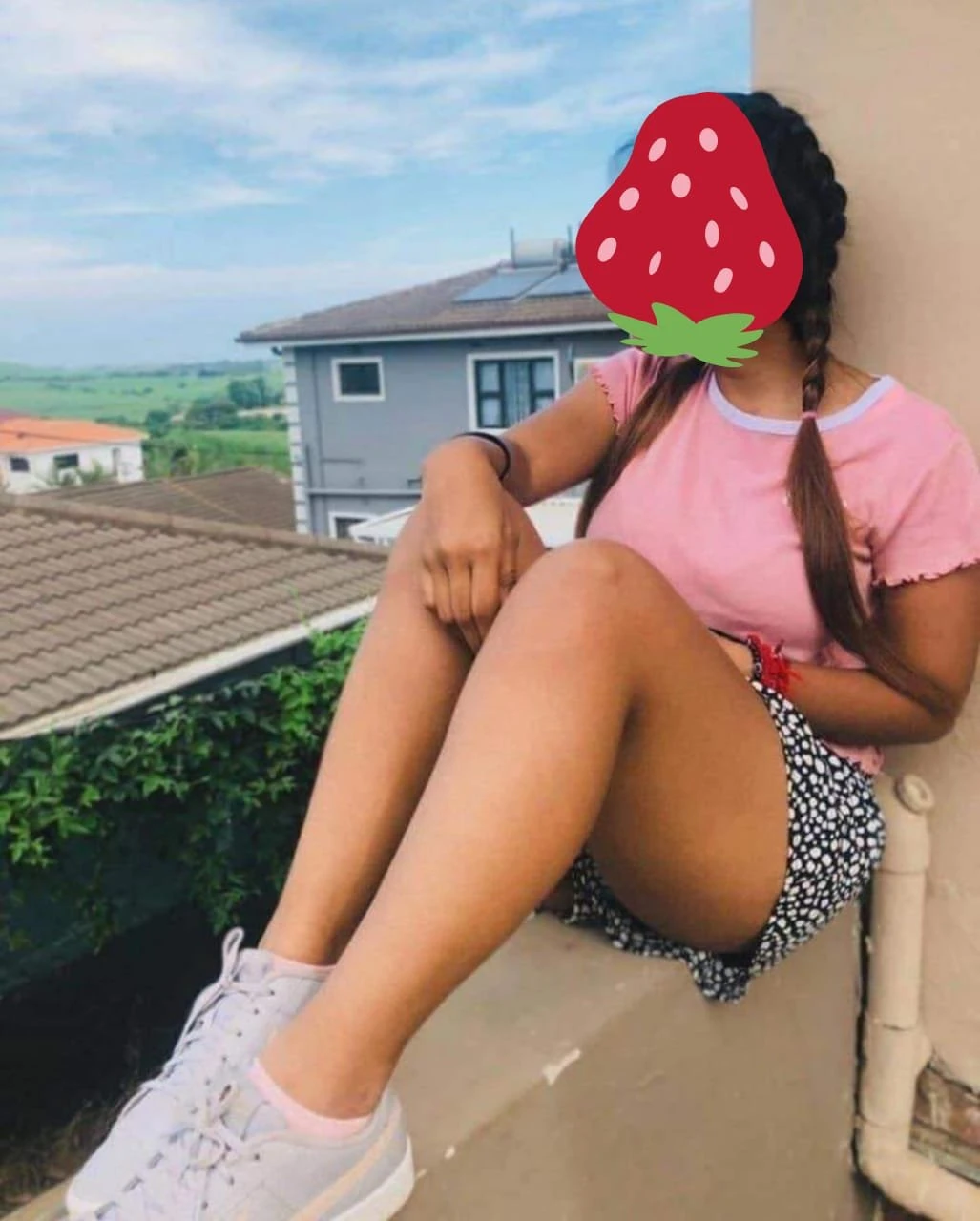 Ishu Professional Massage – Sri Lankan escort in Colombo — 2 / 3