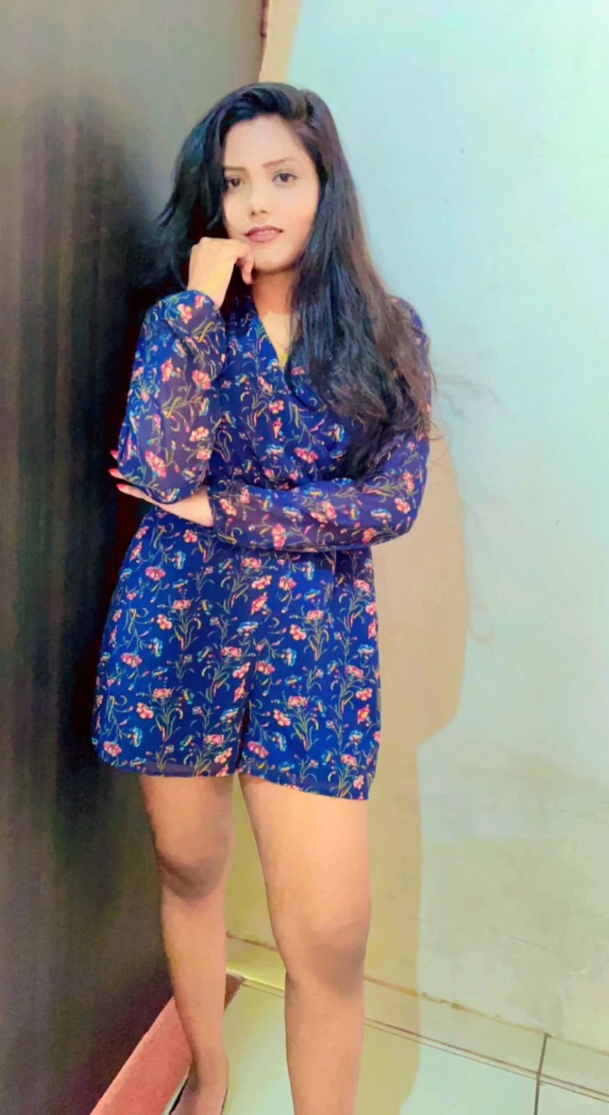 Tanisqua Khan – Indian escort in Thane — 3 / 4