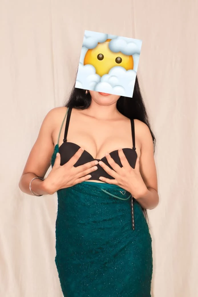 Neha – Indian escort in New Delhi, Escort, New Delhi