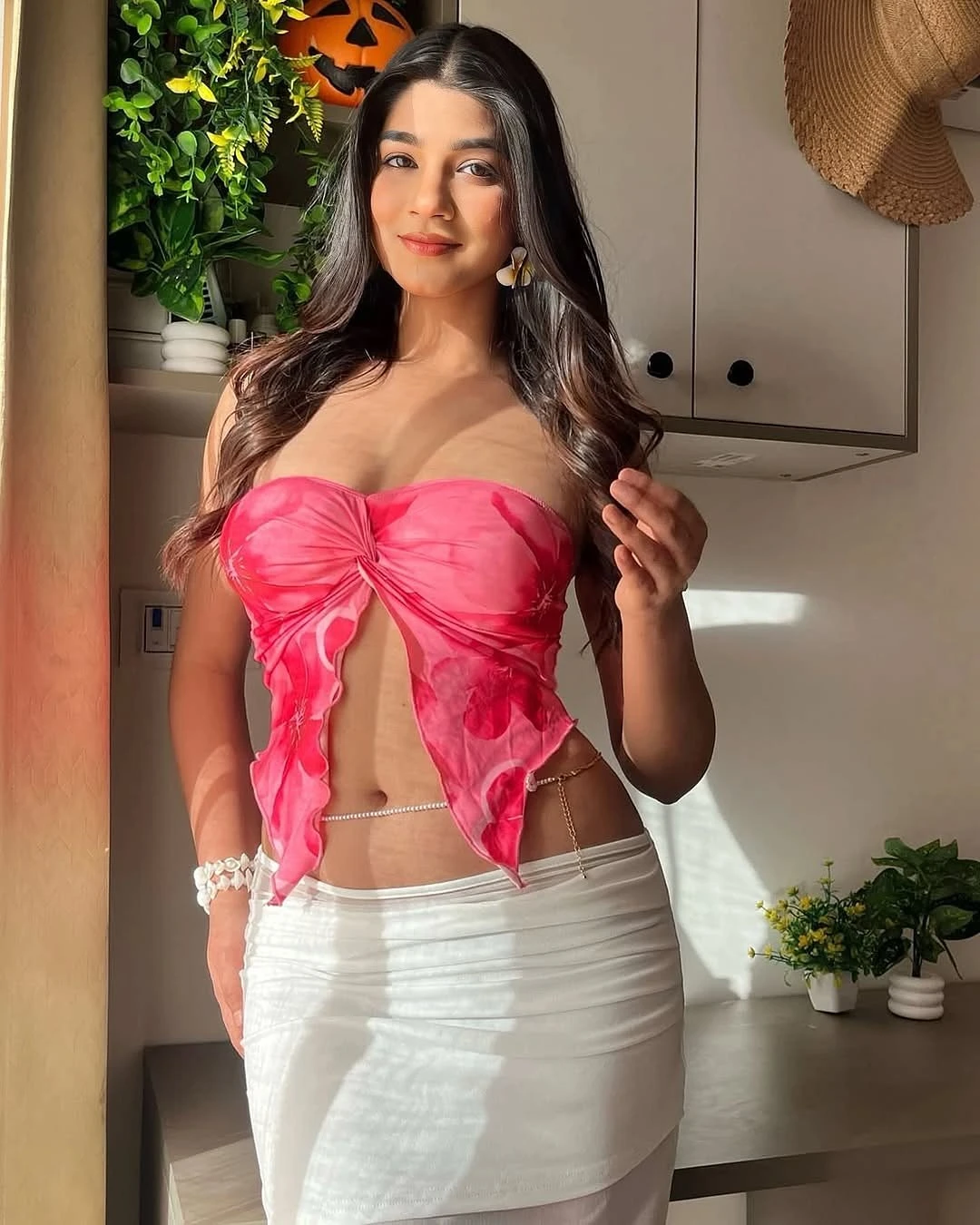 Aashi – Indian escort in Kochi — 5 / 6