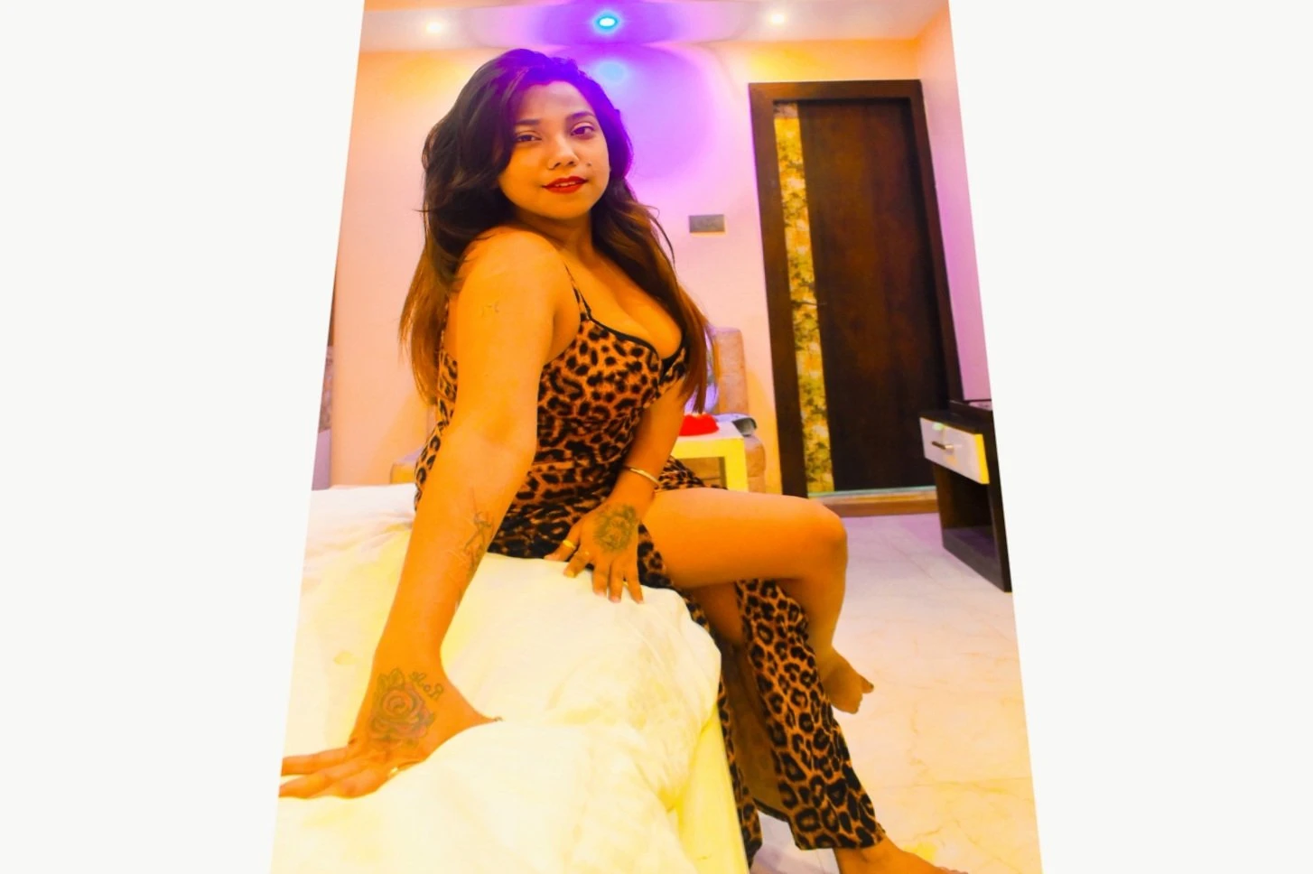Sweety – Indian escort in Kolkata — 5 / 6