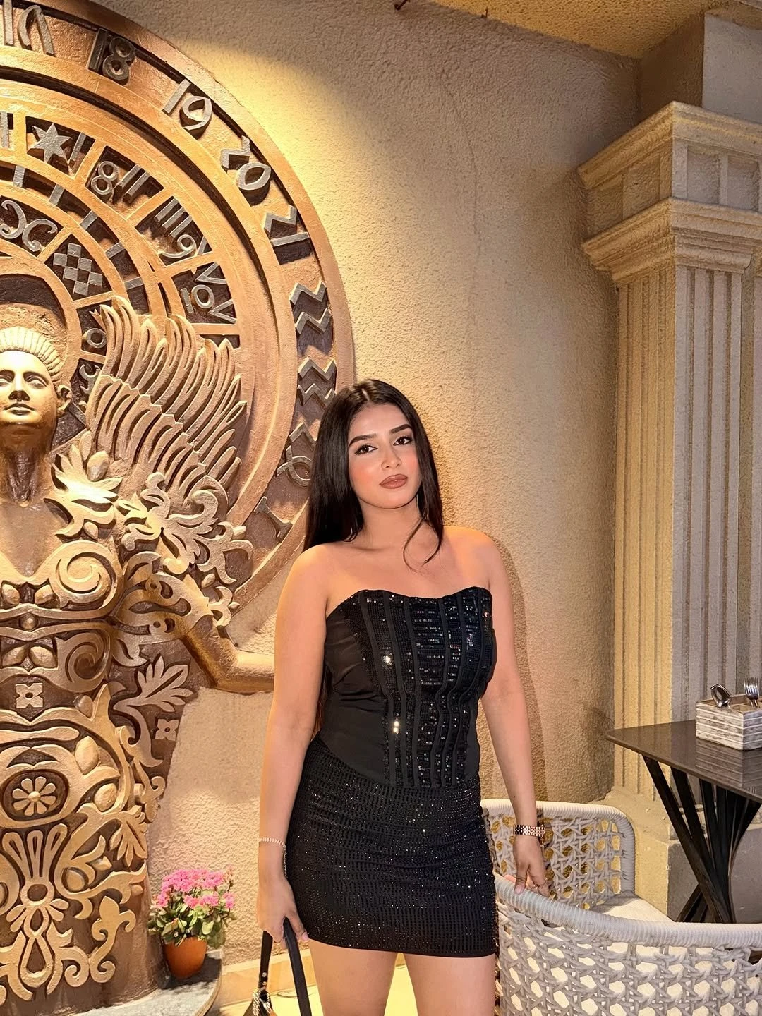 Tanisha Escort Vip – Indian escort in Kochi — 2 / 4