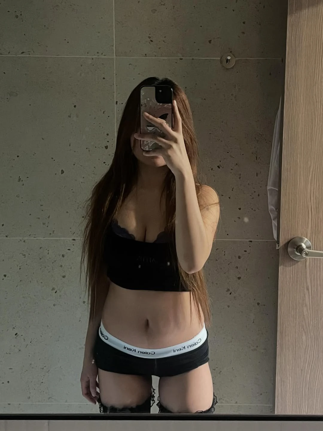 Sumo sexy girl – escort in Hyderabad — 4 / 6