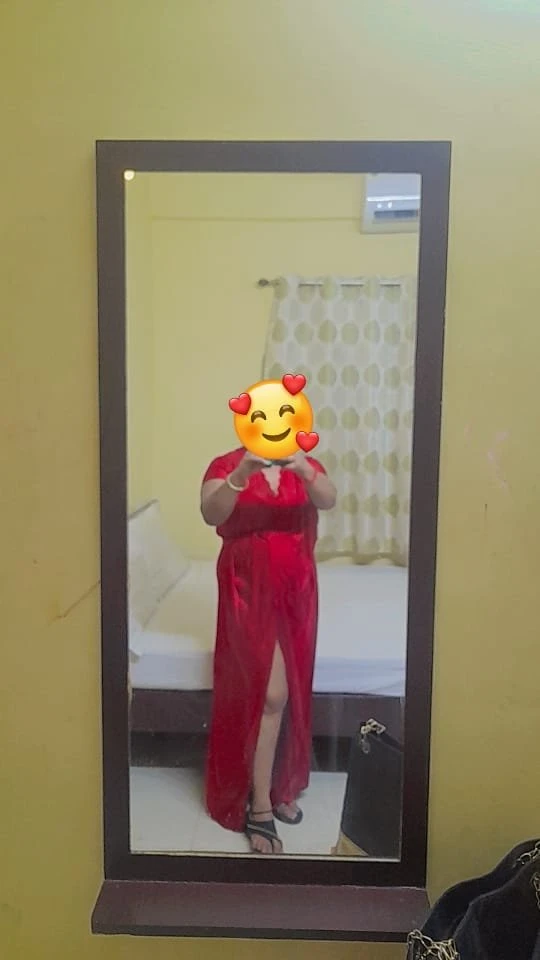 Khushi – Indian escort in Kolkata — 2 / 3
