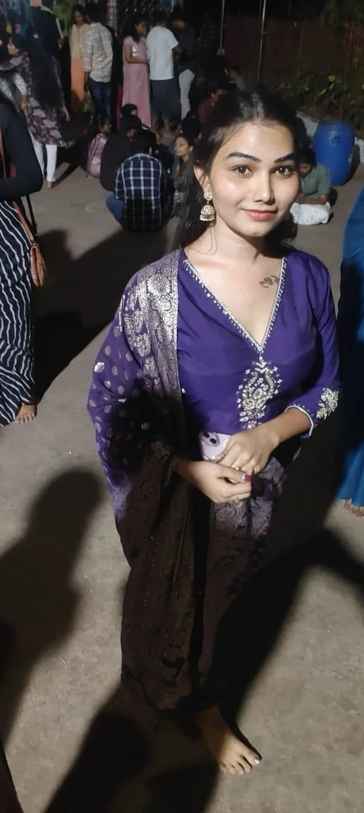 Priya Reddy – Indian escort in Hyderabad — 1 / 2