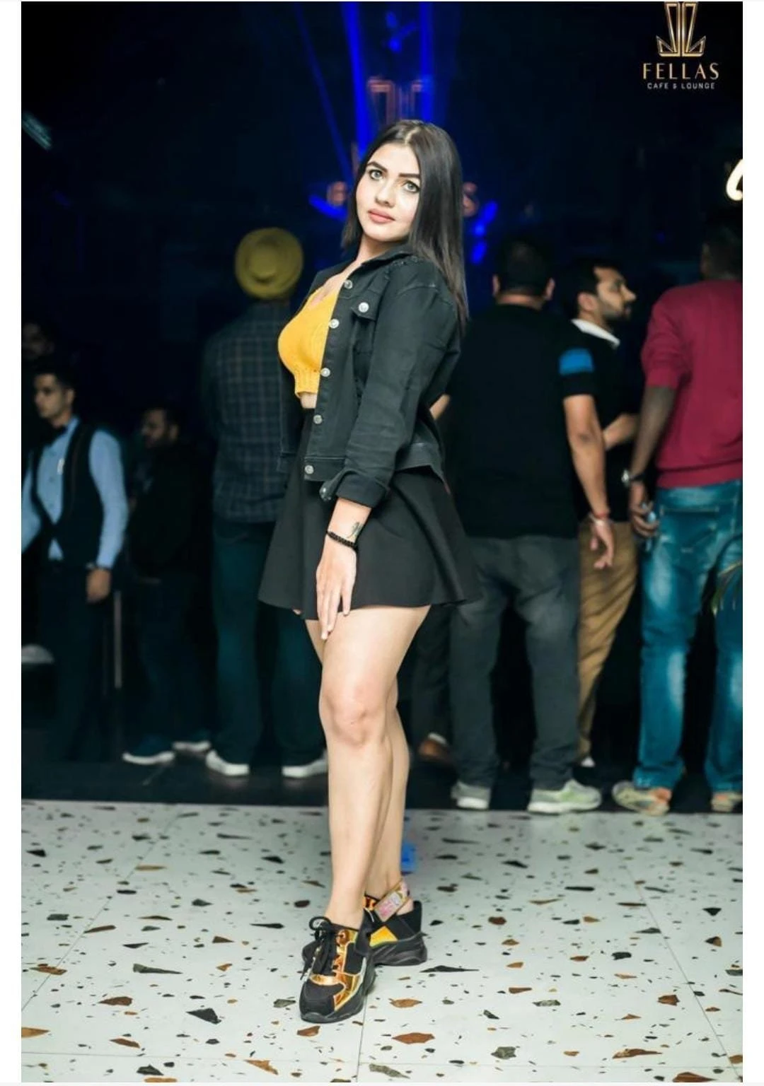 Neha Sharma – Indian escort in Kolkata, Escort, Kolkata