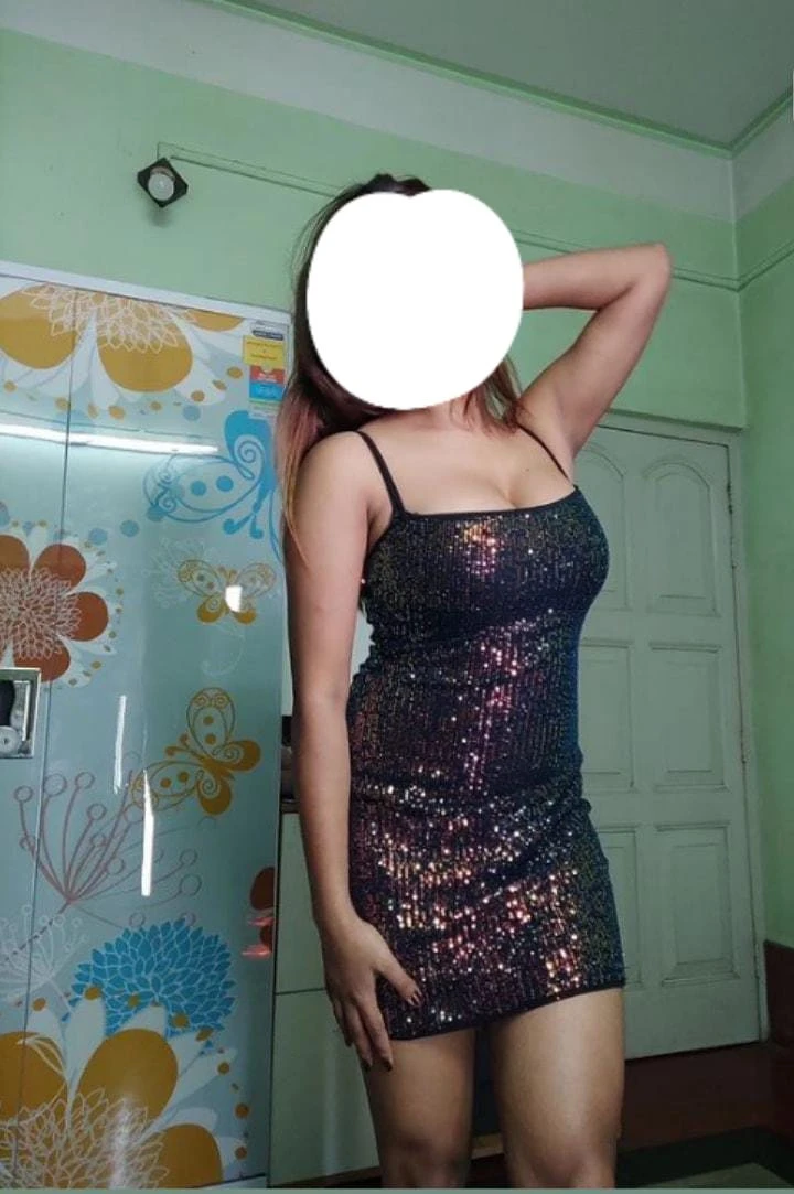 Tina Escort Service All Delhi Aerocity – Indian escort in New Delhi — 2 / 5