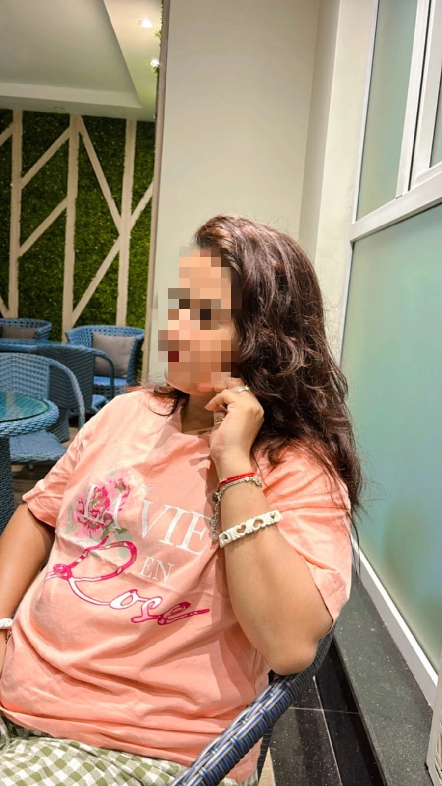 MONIKA Hot & Sexy Independent Models – Indian escort in Kolkata — 3 / 4