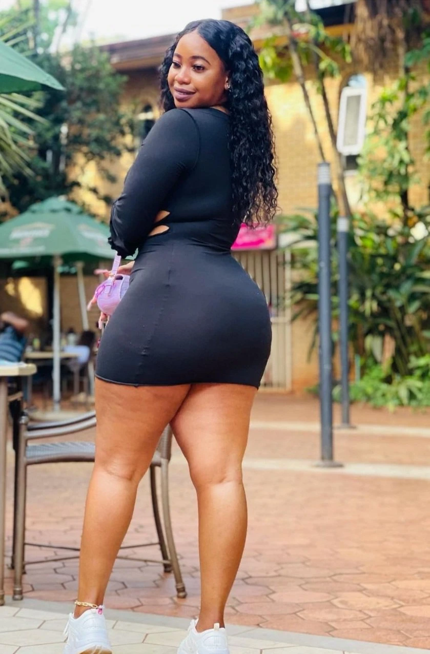 Helena – Chadian escort in Beirut — 4 / 6