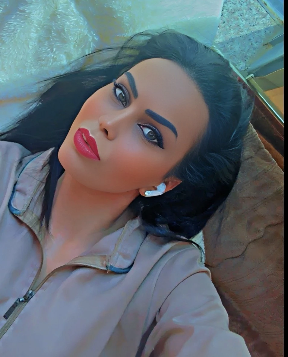 White Heart – Lebanese escort in Beirut — 21 / 23