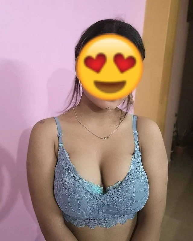 Monika Indepandents Night Club GIrls – Indian escort in Noida — 6 / 7