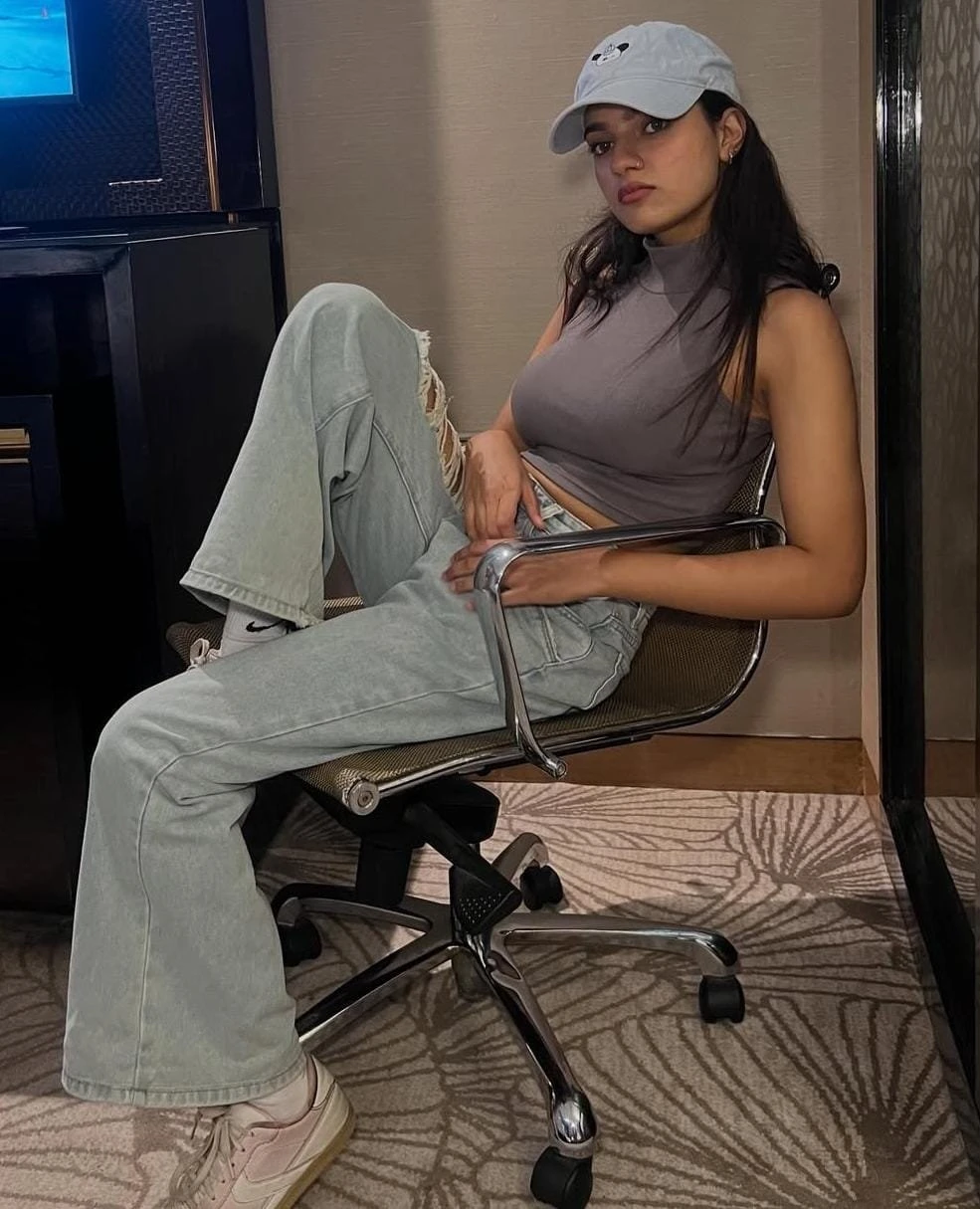 Kajal – Indian escort in Hyderabad, Escort, Hyderabad