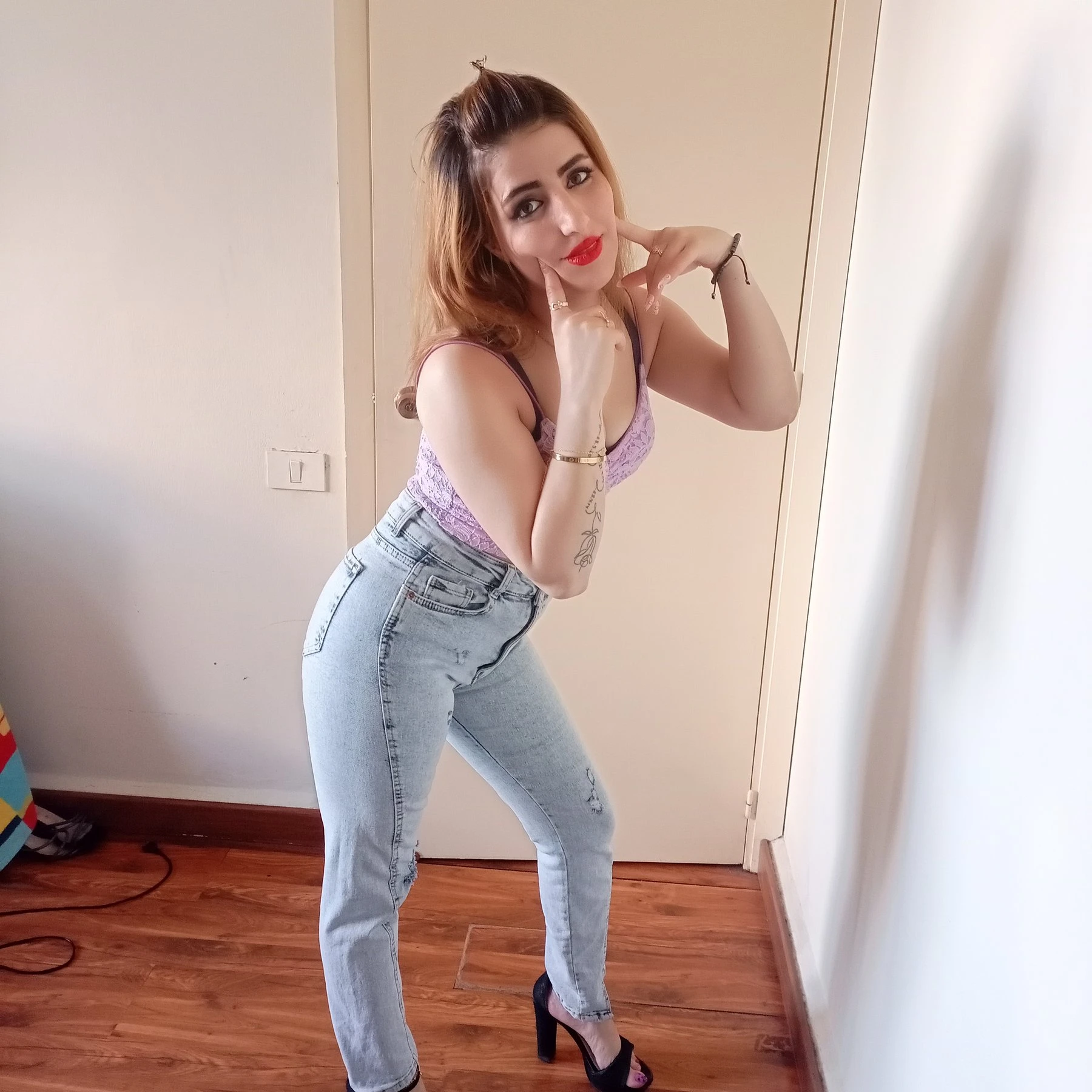 Rola Lebanese – Lebanese escort in Beirut — 2 / 5