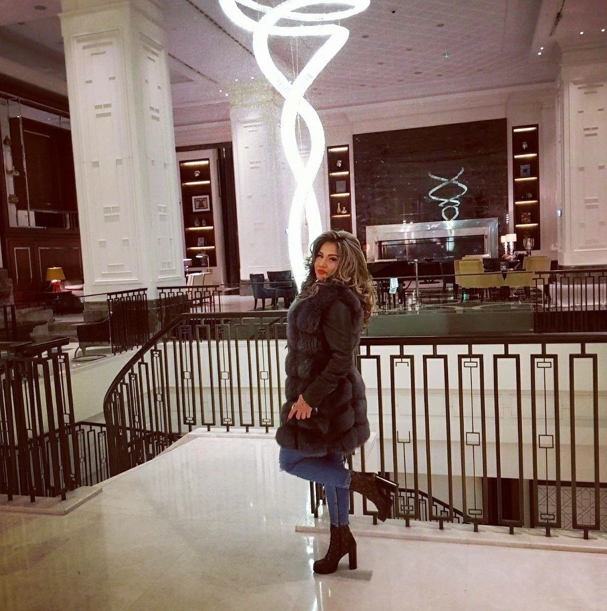 Anna – Romanian escort in Bucharest — 7 / 8