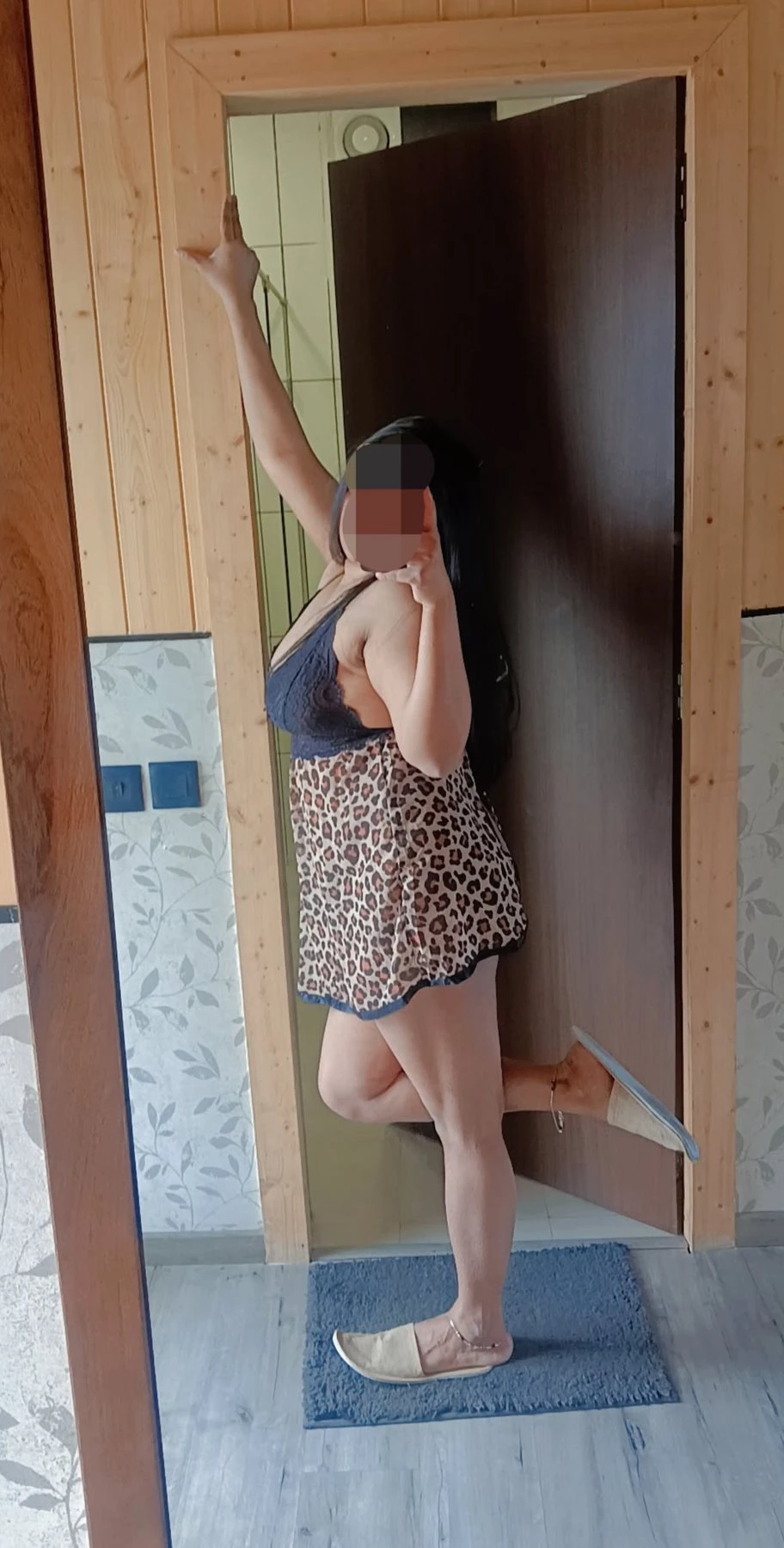 Wildest Cat /Wild Fun of 3sum 🥵 – Indian escort in Mumbai — 4 / 9