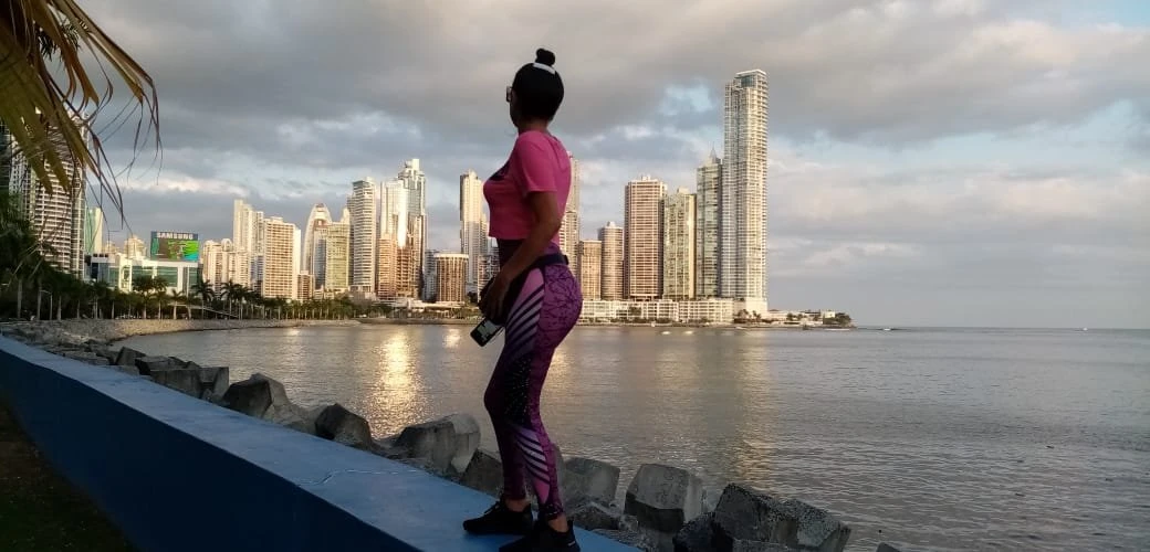 Skinny Nataly – Colombian escort in Panama City — 5 / 7
