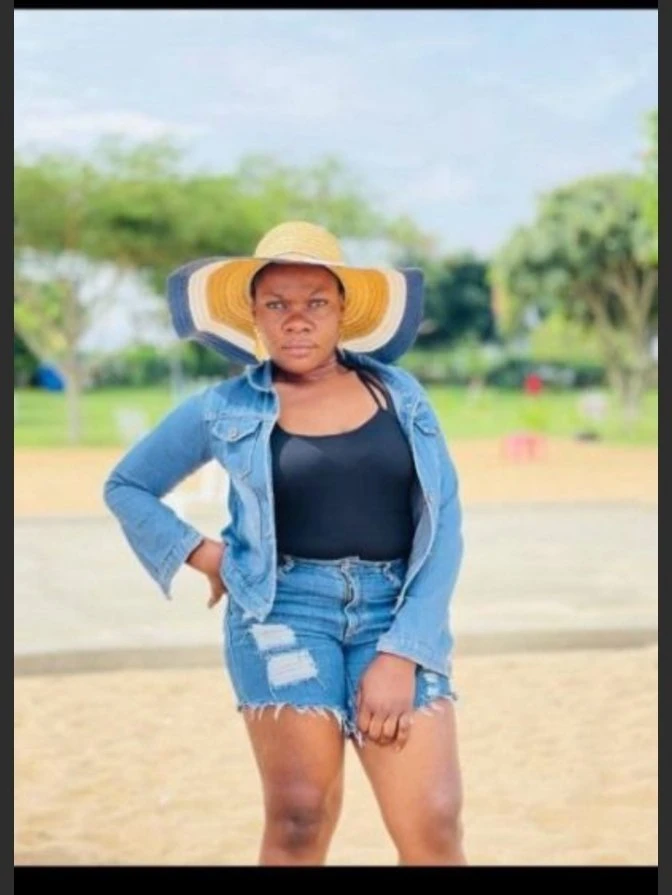Dian – Ugandan escort in Kampala — 2 / 8