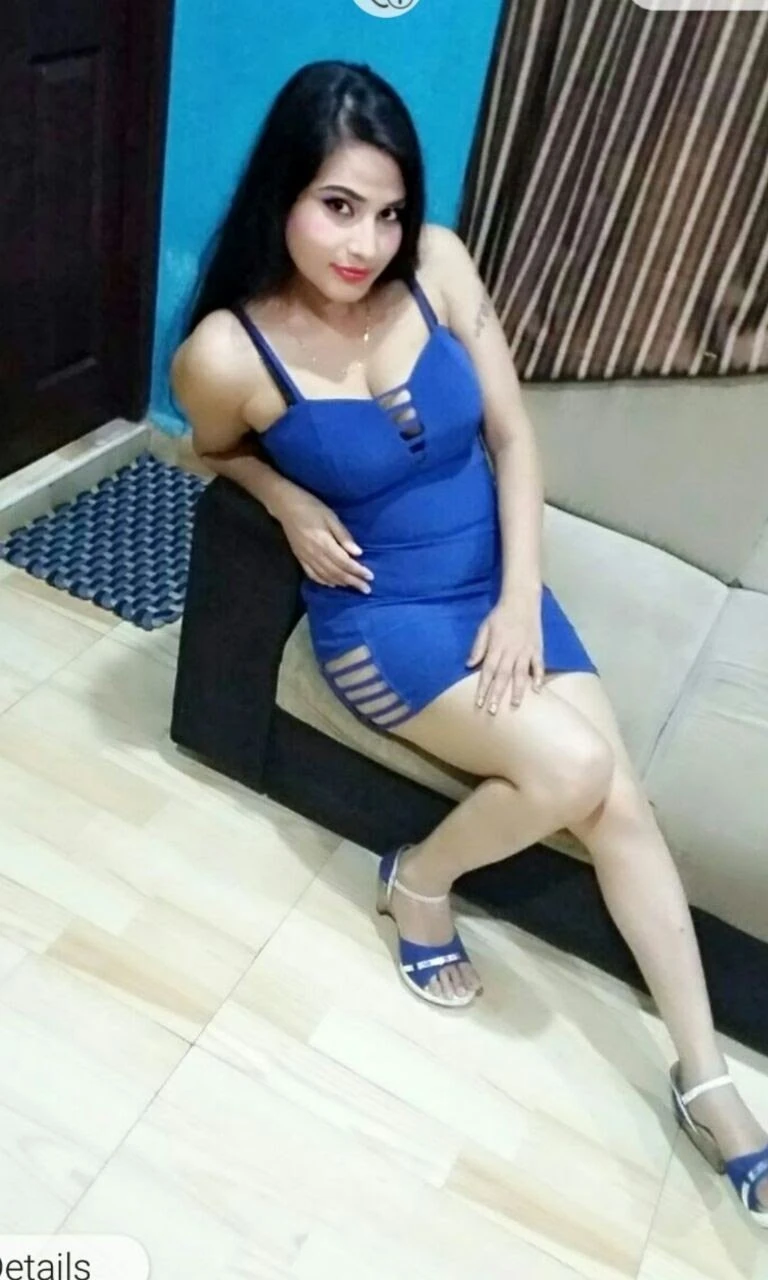 Rishika Real Meet only – Indian escort in Mumbai — 1 / 2