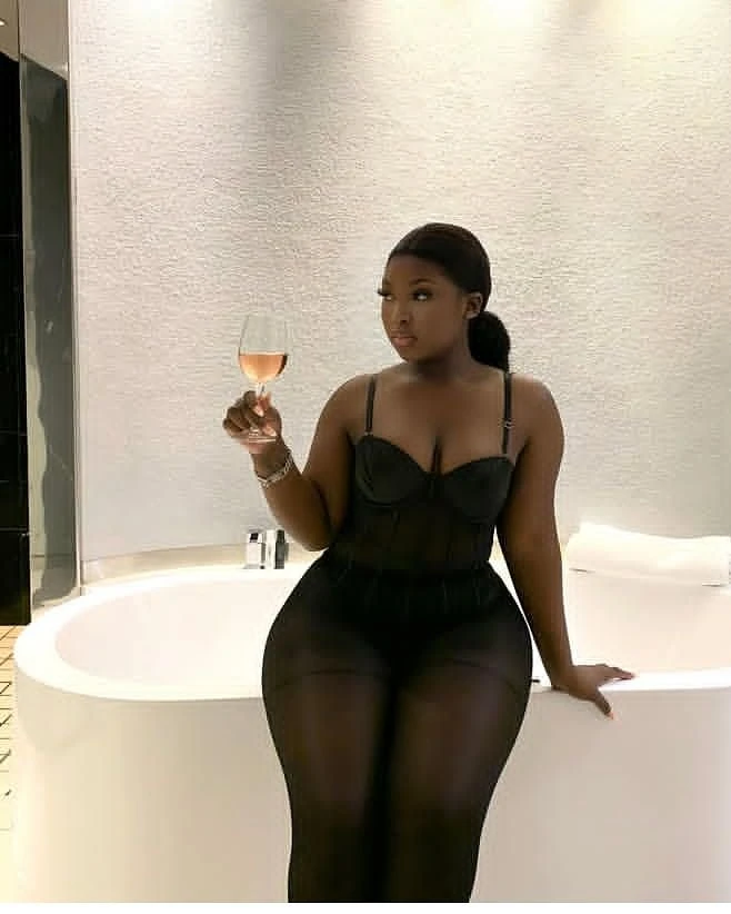 Tracy, New in Ludhiana – South African escort in Ludhiana — 3 / 5