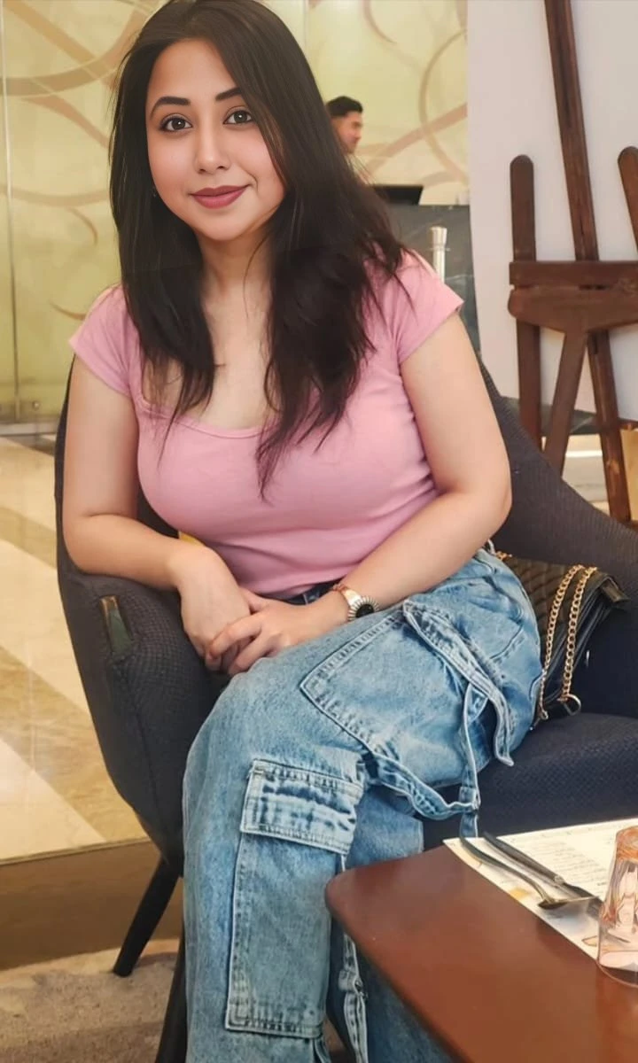 𝐈'𝐦 𝐡𝐞𝐫𝐞 𝐟𝐨𝐫 𝐰𝐞𝐛𝐜𝐚𝐦 – Indian escort in Pune — 2 / 6
