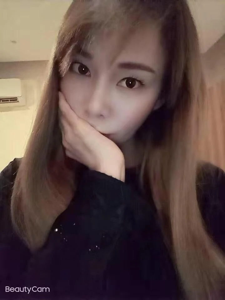 Anqi T – Singaporean escort in Tirana — 3 / 5