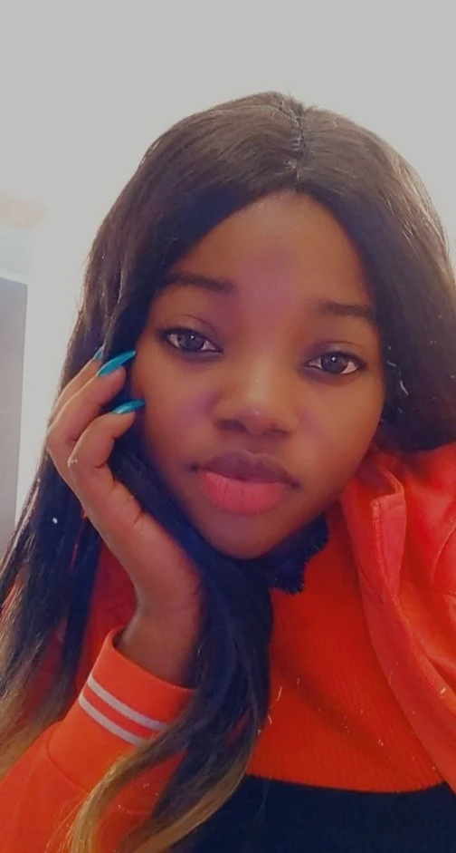 Gift – South African escort in Beirut, Escort, Beirut