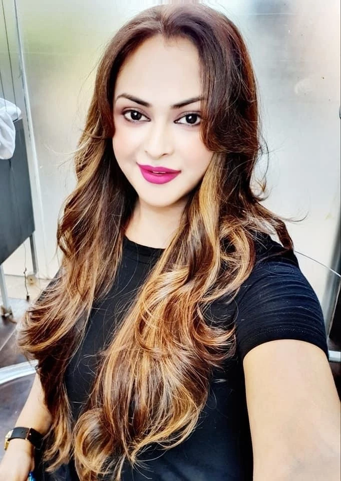 Anjali Sex toy for u real meet – Indian escort in New Delhi — 11 / 16