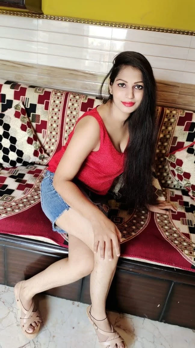 ALISHA MASSAGE PARLOUR – Indian masseuse in New Delhi — 5 / 12