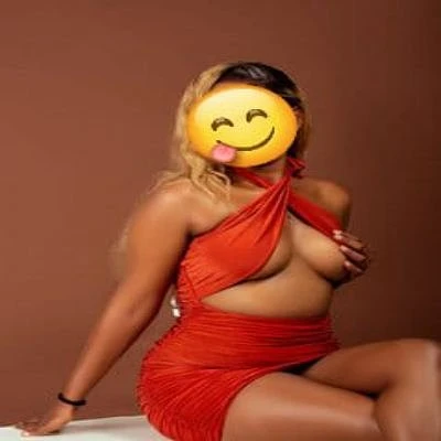 Hot chocolate Booty Doreen Milky Boobs – South African escort in Hyderabad — 3 / 4